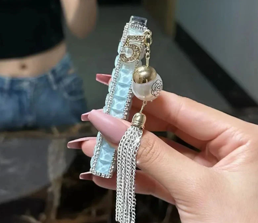 Heart Sticky Diamond Lighter Handmade with Full Diamonds